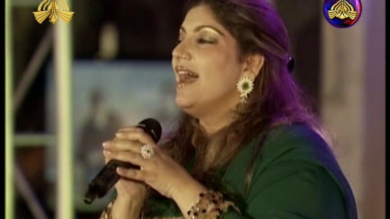 Punjabi Boliyan - Saira Nasim Live 2017