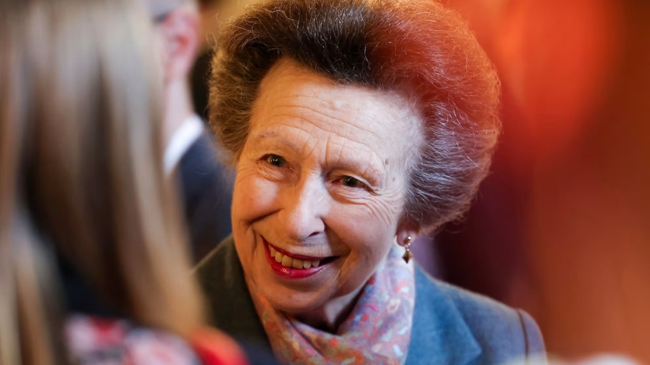 Prinzessin Anne und ihr außergewöhnlicher Lebensstil – Tradition, Reichtum oder Verantwortung?