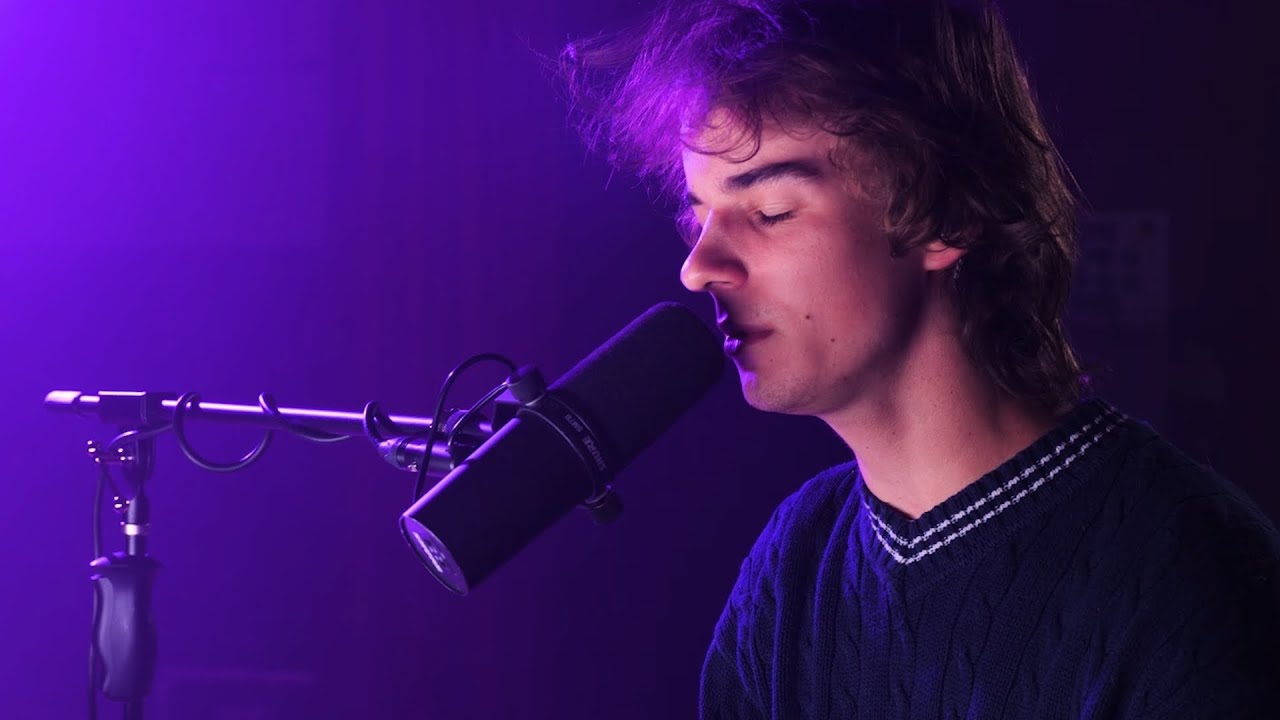 Wiktor Walig&oacute;ra - Ikar (Live)