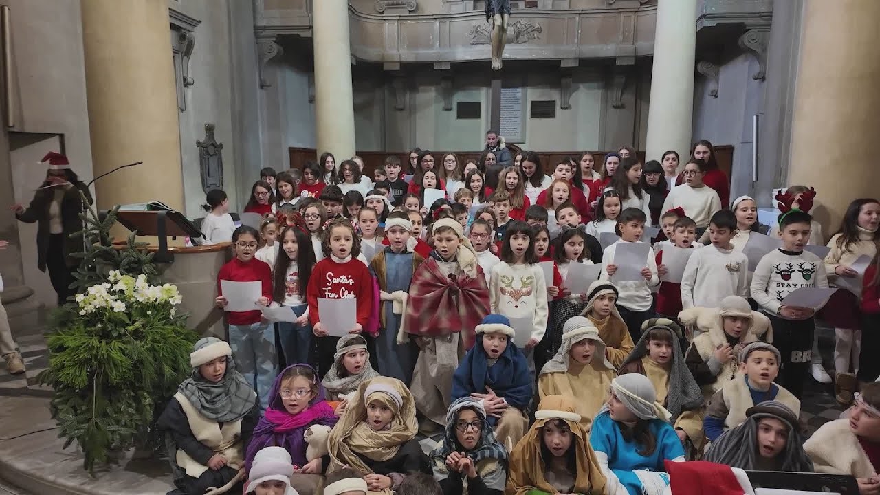 Natale in arrivo tra zampognari e canti