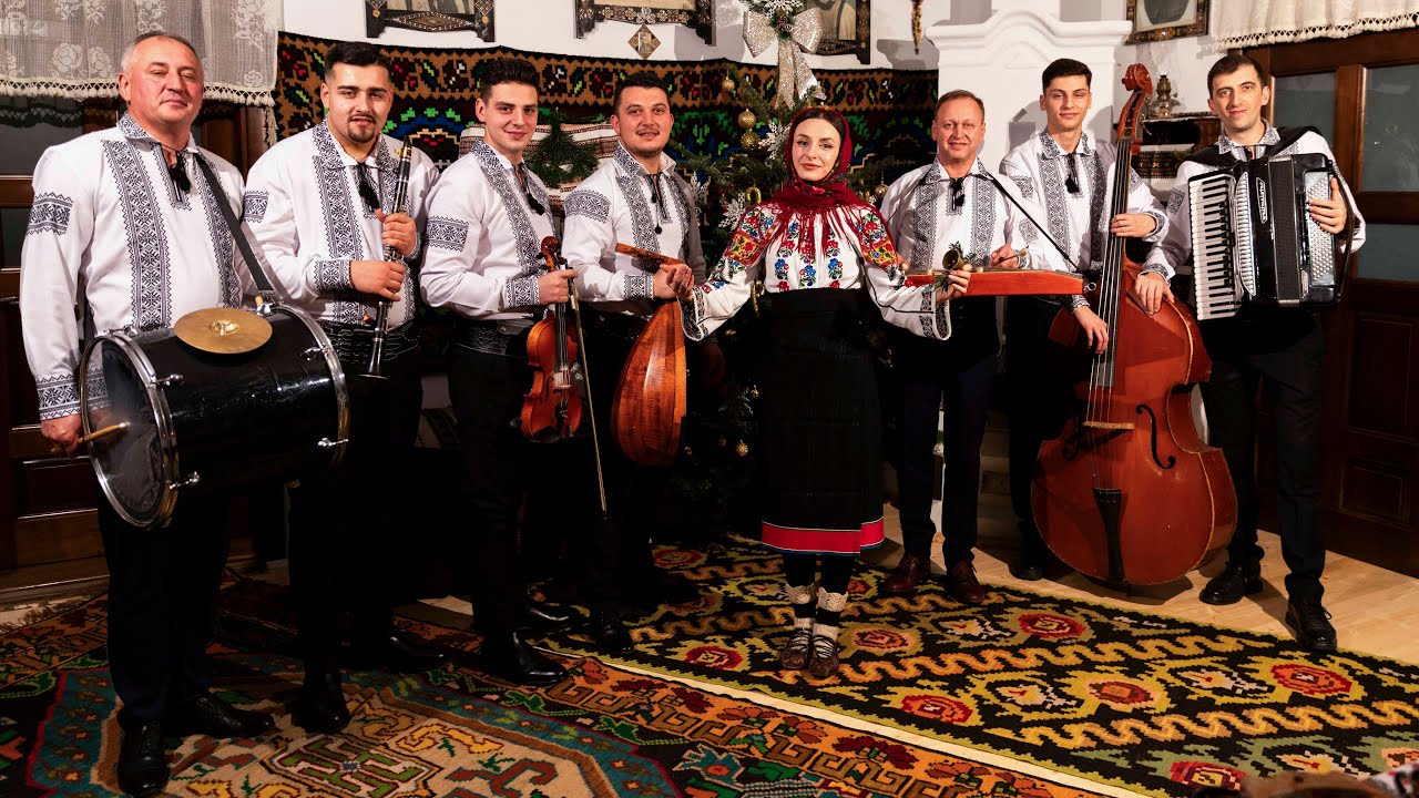 Taraful Regal Bucovina - Azi e mare sărbătoare (COLIND)