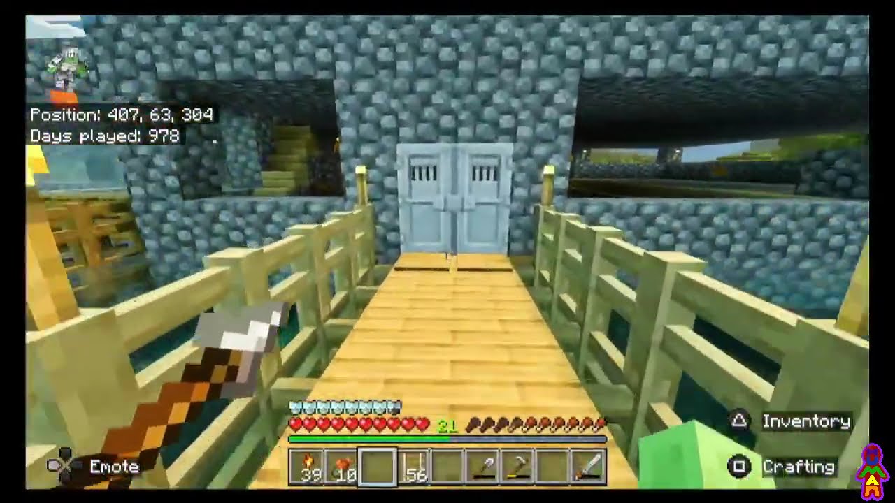 Minecraft *Realism* - Welcome to Pear Village!