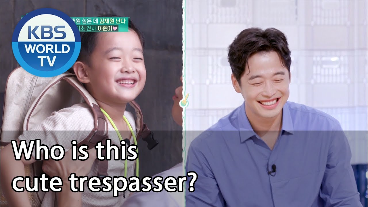 Who is this cute trespasser? (Stars' Top Recipe at Fun-Staurant) | KBS WORLD TV 201020