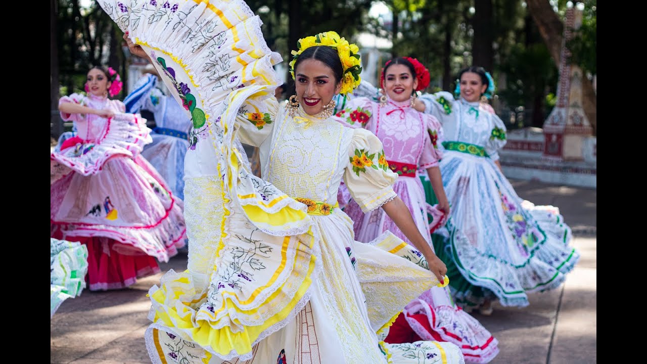 Mi tierra 😍😍😍por el  Ballet Folclórico de la UPA y el Son de la Huerta