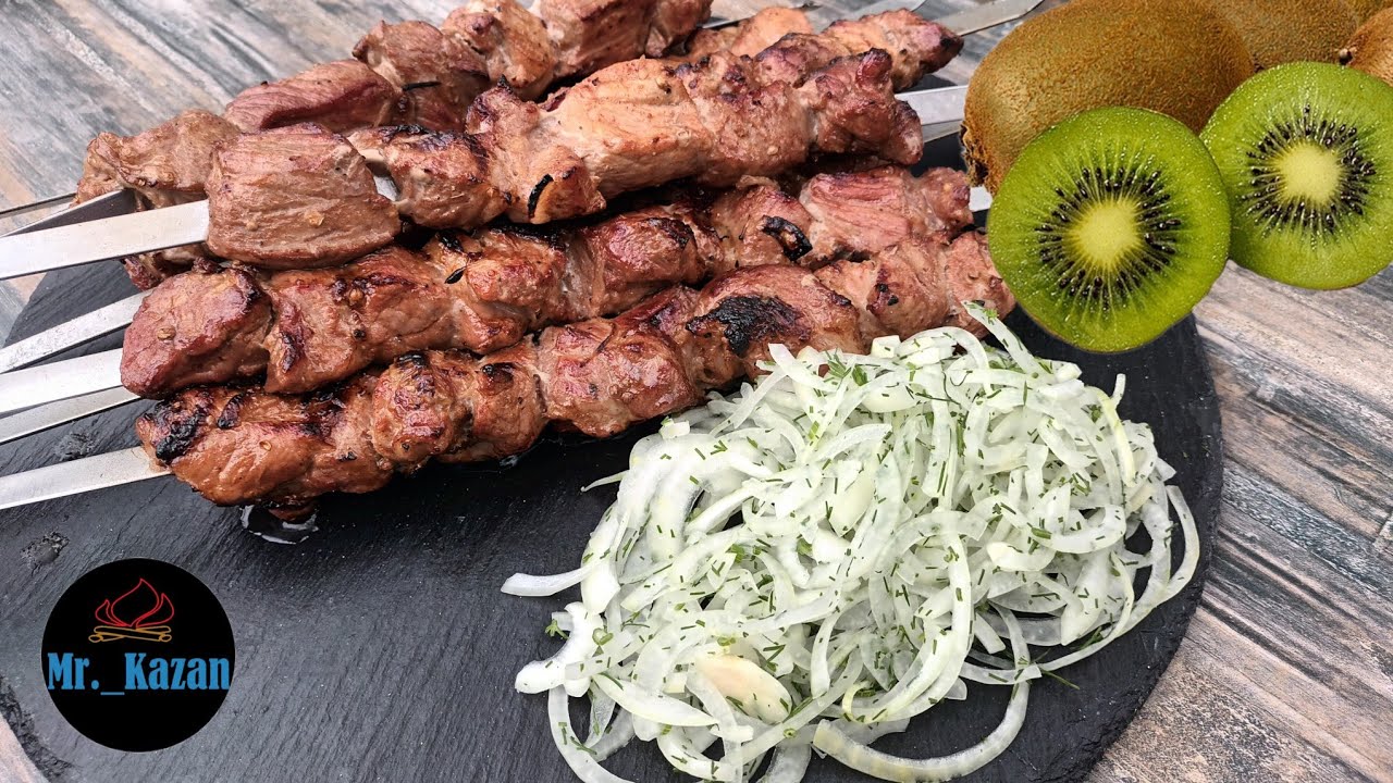 Schneller Schaschlick mit Kiwi Marinade