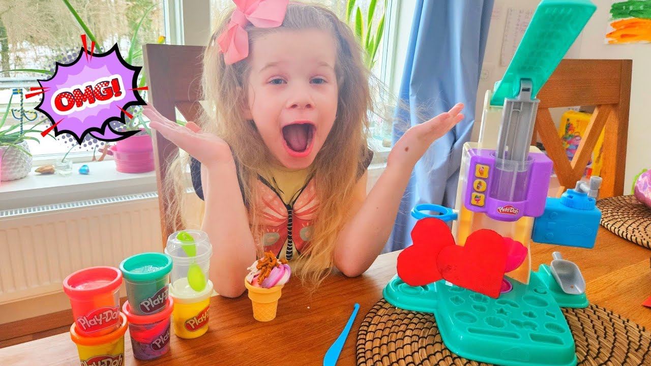 OMG! Play-Doh Ice Cream Maker 🍦 Делаем НАСТОЯЩЕЕ мороженое?!