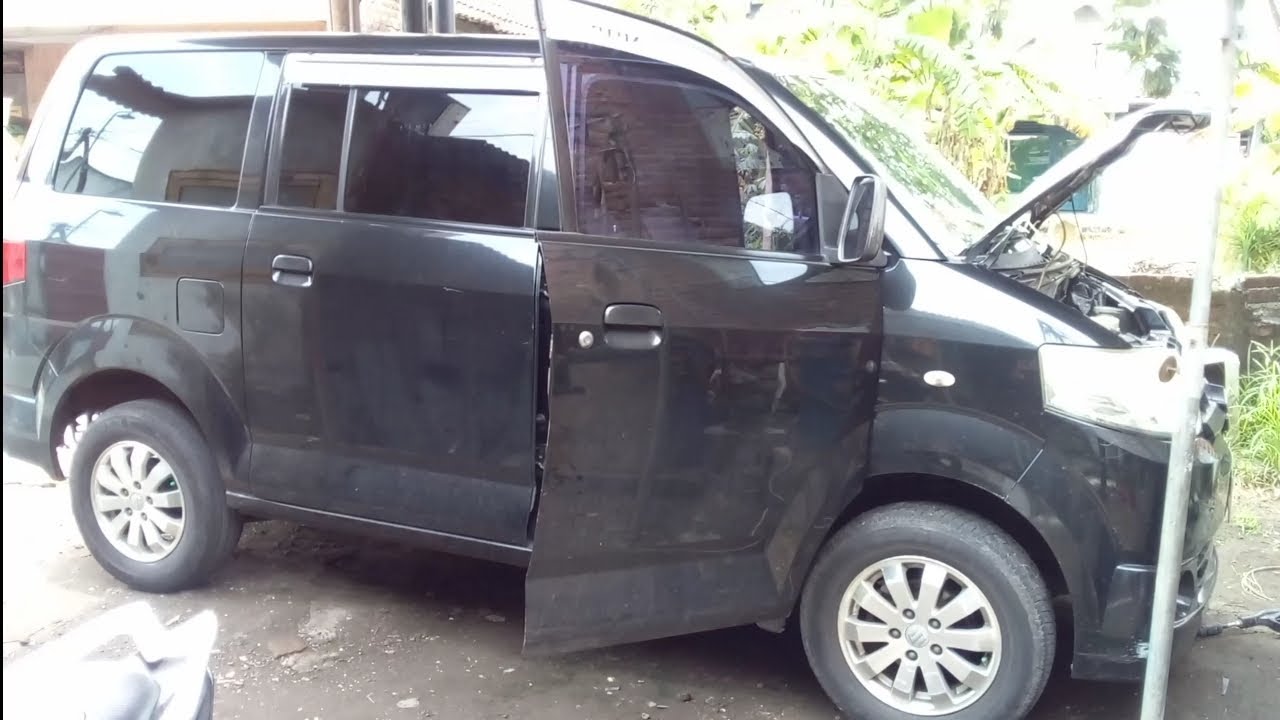 Suzuki APV Service AC ringan cuci Evapurator tanpa bongkar dasboard.