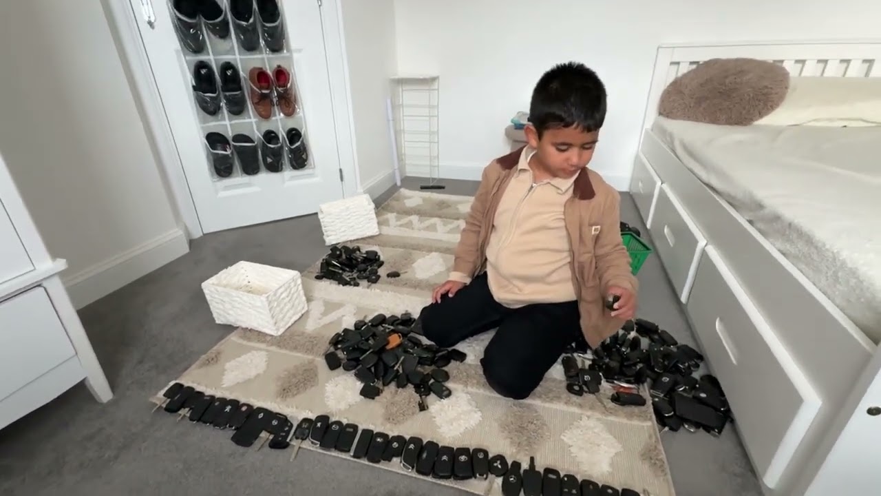 Nathan’s 297 car keys collection 🚗🗝️🔑🚗