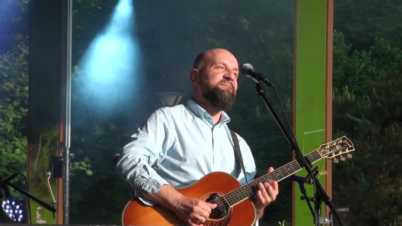 Pavel Helan - U Tvých nohou