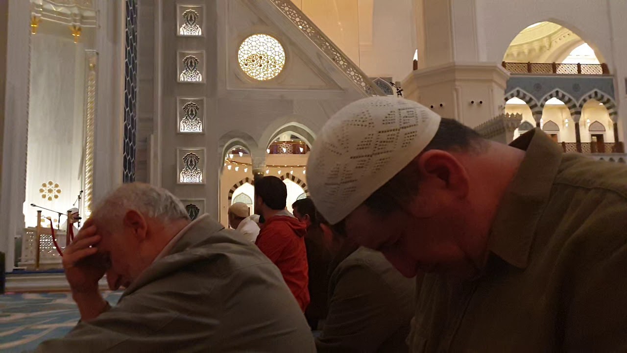 BÜYÜK ÇAMLICA CAMİİNDE SABAH NAMAZINDAN SONRA ZİKİR YAPILDIĞINI BİLİYOR MUSUNUZ?