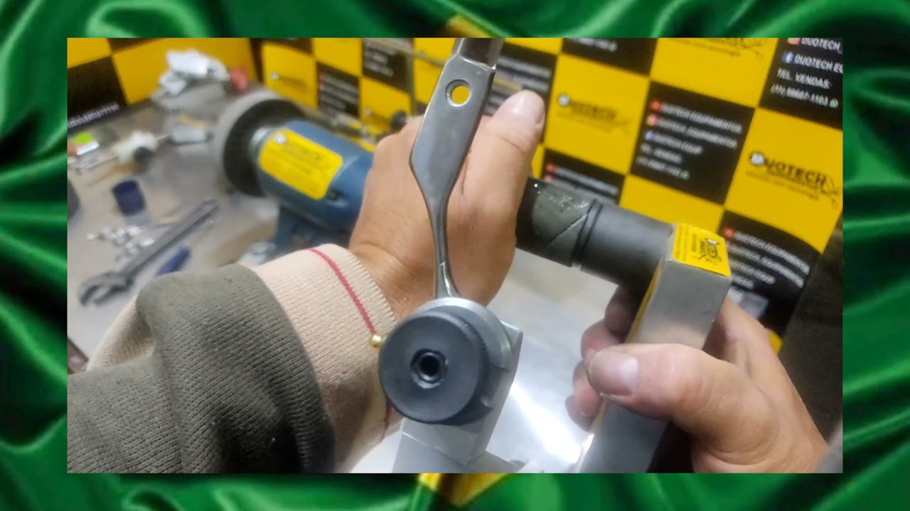 Afiação do ângulo e parte interna da tesouras ✂️ fio navalha alemão no braço Articulado da Duotech.