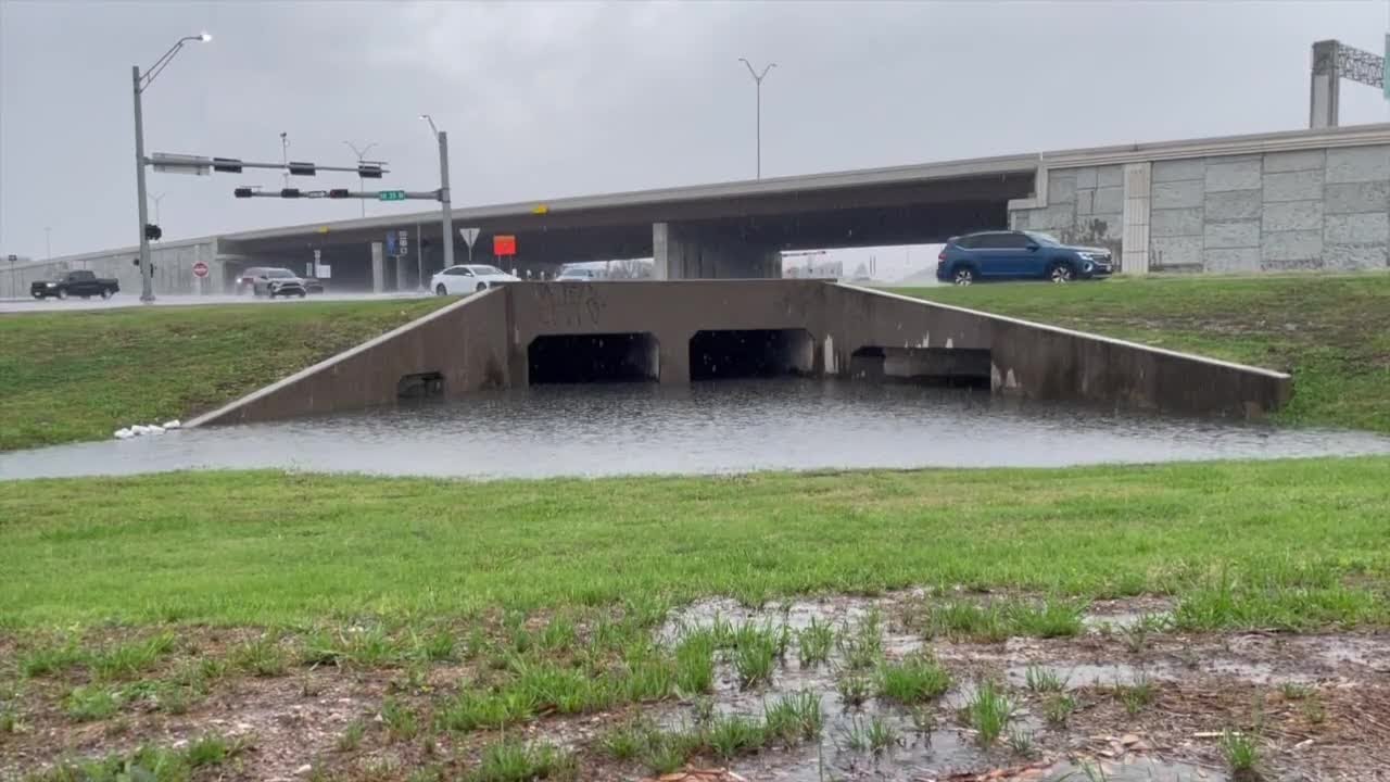 Rainy weekend weather impacting some drivers