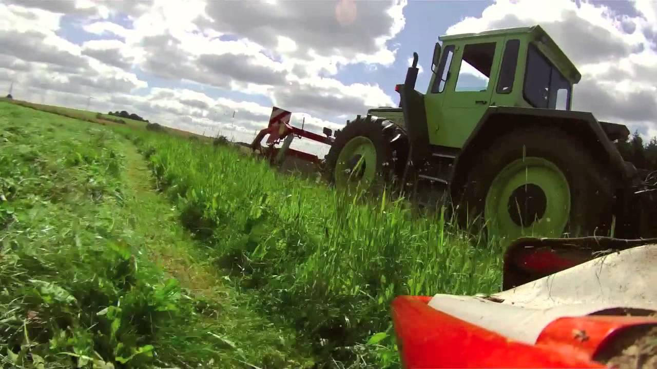 MBtrac 1800 intercooler mit Kuhn Großflächenmäher
