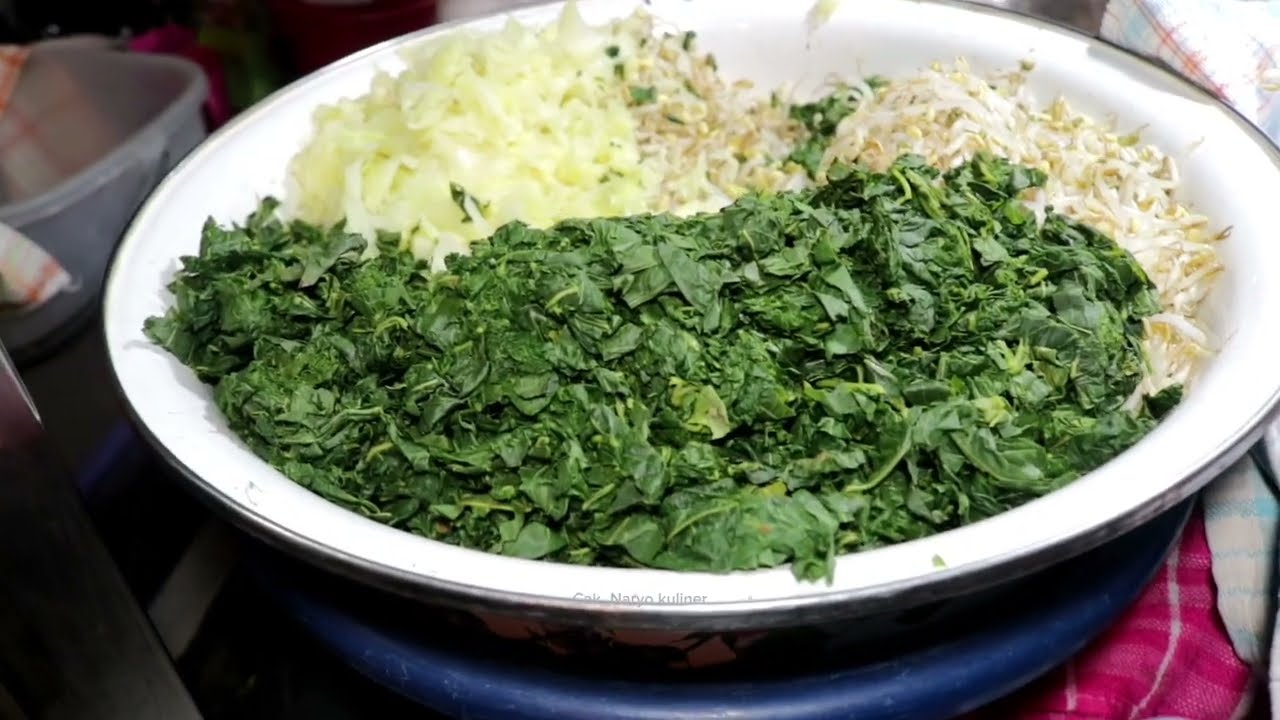 KETEMU NASI PECEL ENAK & MURAH DI PINGGIR JALAN!!! NASI PECEL BLITAR SEPANJANG