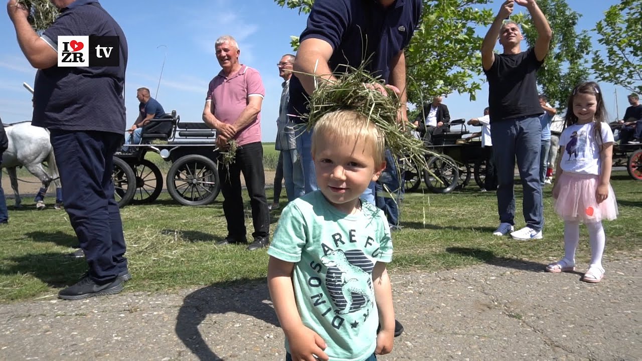 Vraćanje tradiciji i lepim običajima - Slava Duhovi u mestu Melenci