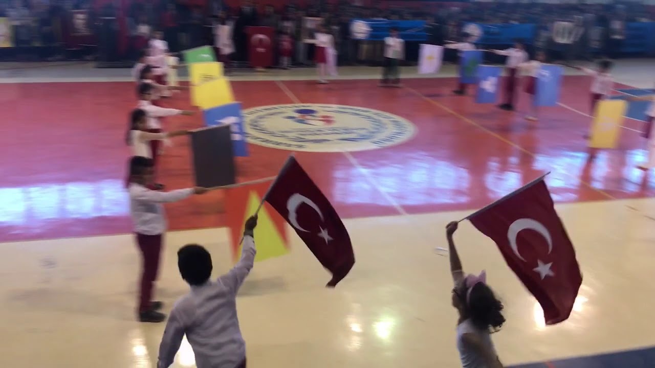 23 Nisan bayrak gösterisi Yozgat Sarıkaya