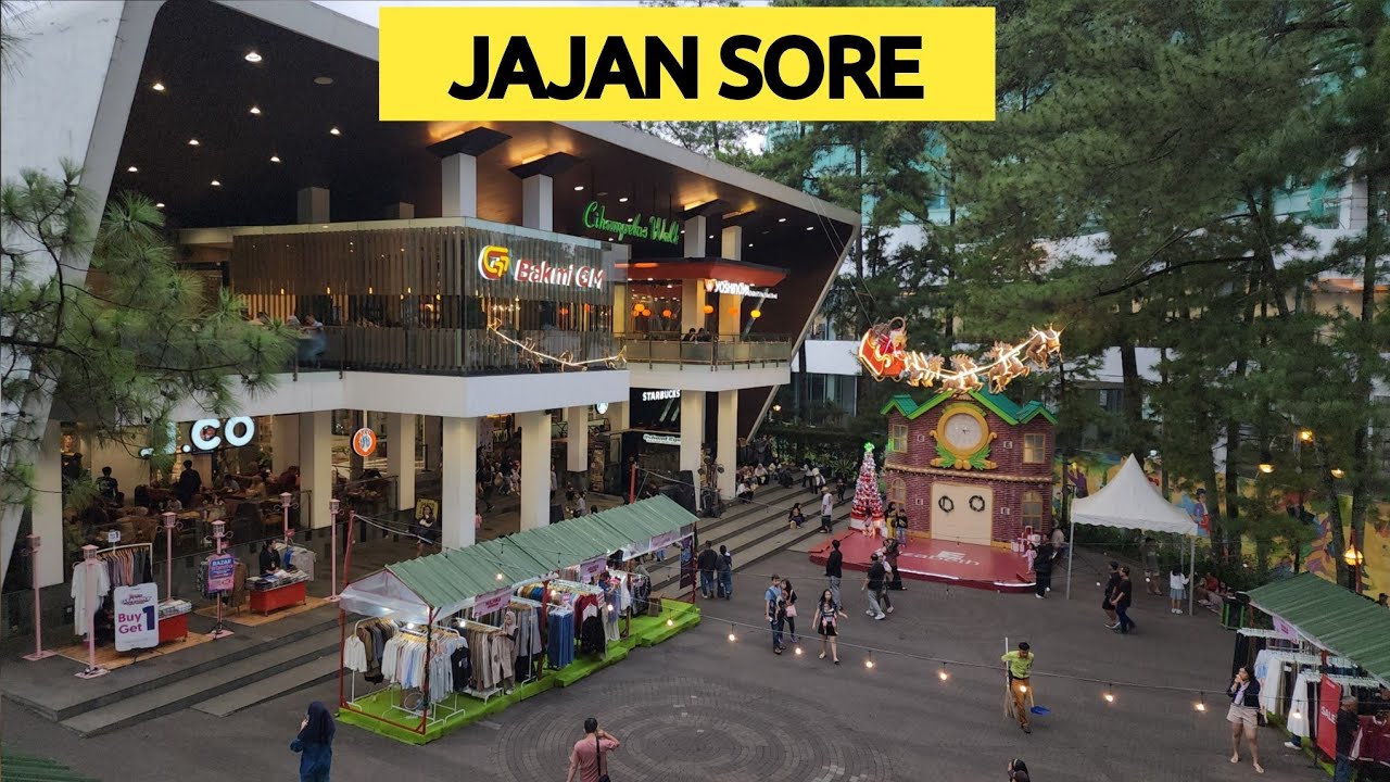 Jalan Jalan di Ciwalk Bandung