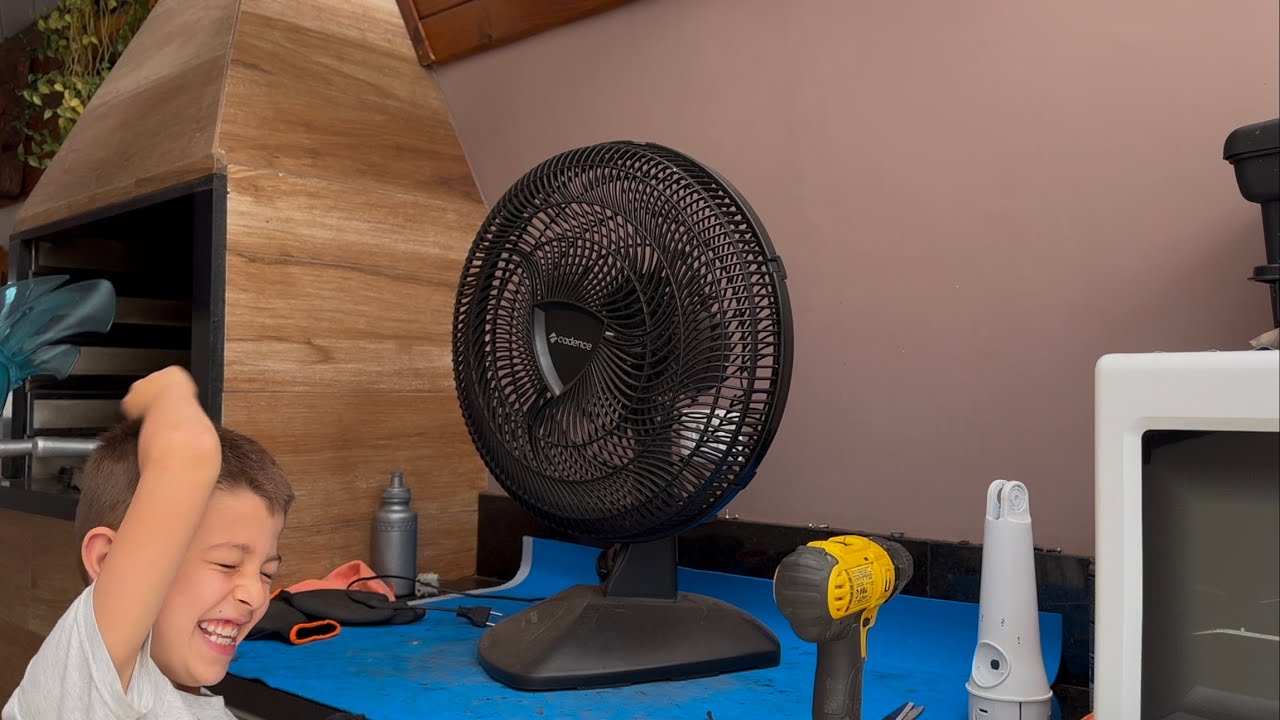 Consertamos o ventilador cadence Eros Turbo 40 e agora ele imita um cavalo correndo!