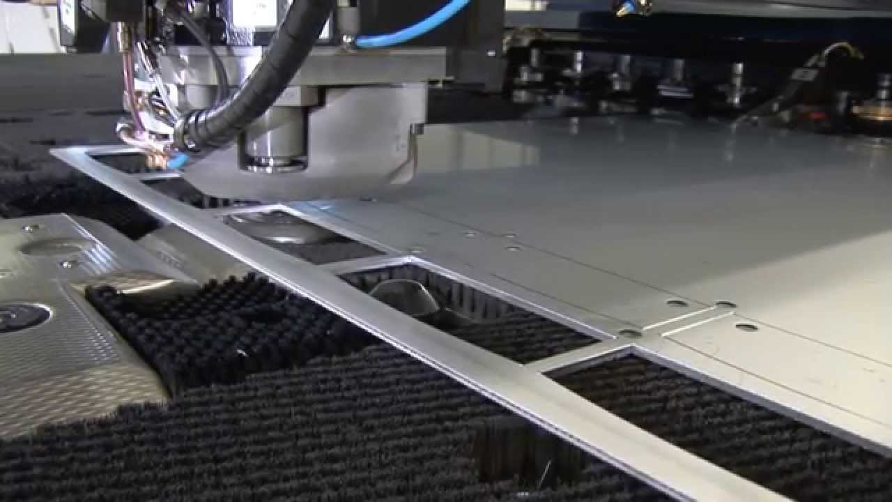 TRUMPF punch laser processing: TruMatic 7000 - Chamfering edges in two steps