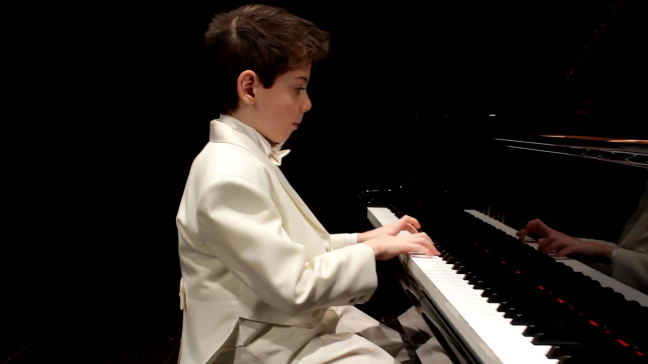 Daniele Leoni - Daydreaming, Official Videoclip