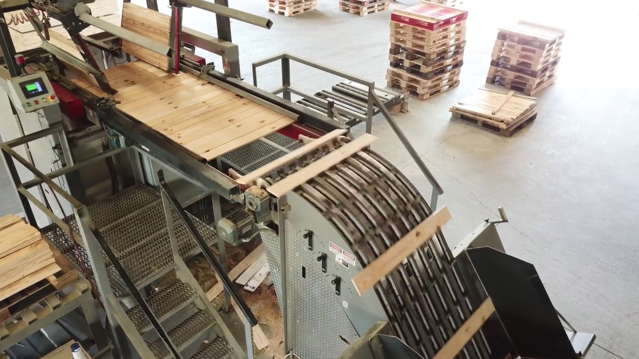 Cut-up Line with West Plains 400 Series Resaw and AIT TS300 Board Stacker