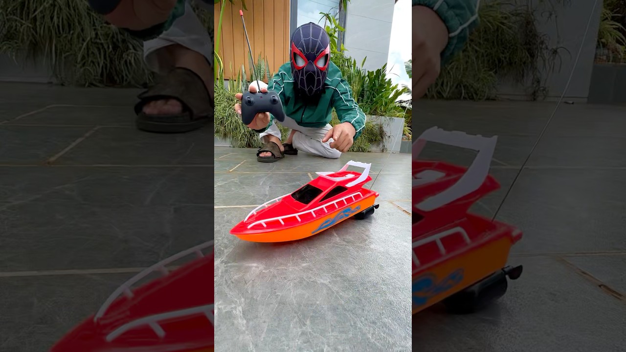 Remote Control Rc Boat Unboxing & Testing 🛶