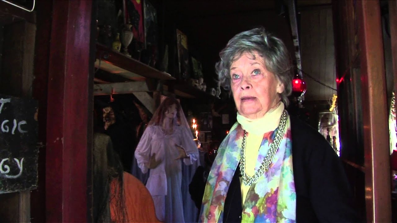 Obecność (The Conjuring) - Fragment: The real Lorraine Warren