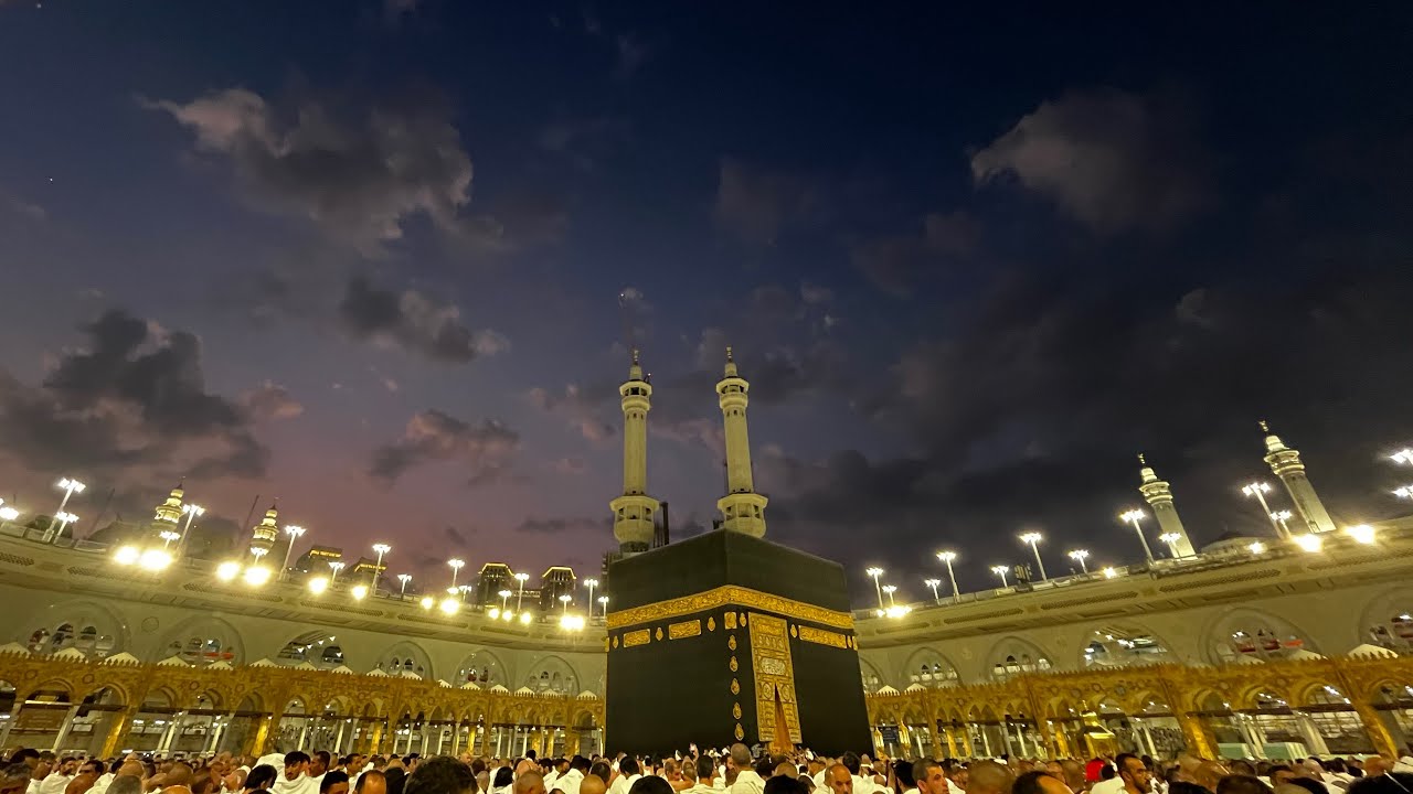 KABEDEKİ EN GÜZEL EZAN (sabah ezanı)