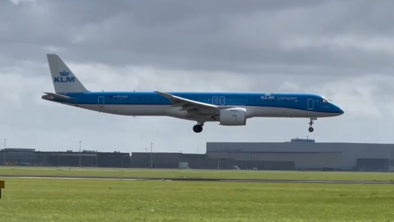 KLM E195-E2 floats past the touchdown zone (and butters the landing)