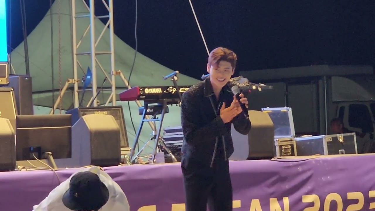 9.23.박지현 너무다정했던 퇴근길인사 눙물이..ㅠㅠ
