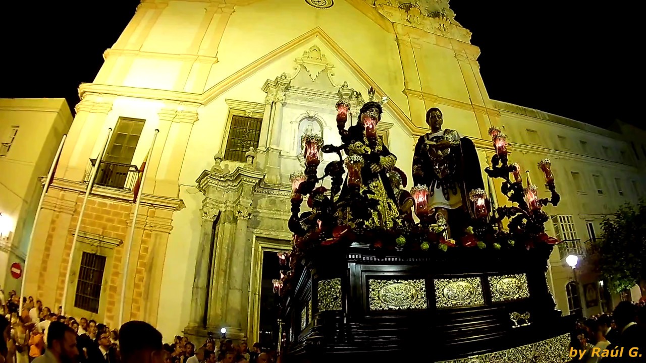 Recogida Amor de Chiclana, Via-Crucis Magno Cádiz 2018