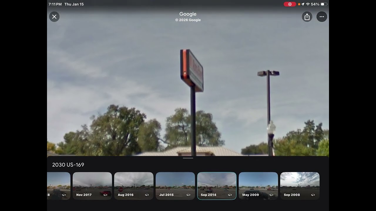 History of autozone that had the old Neon autozone logo 