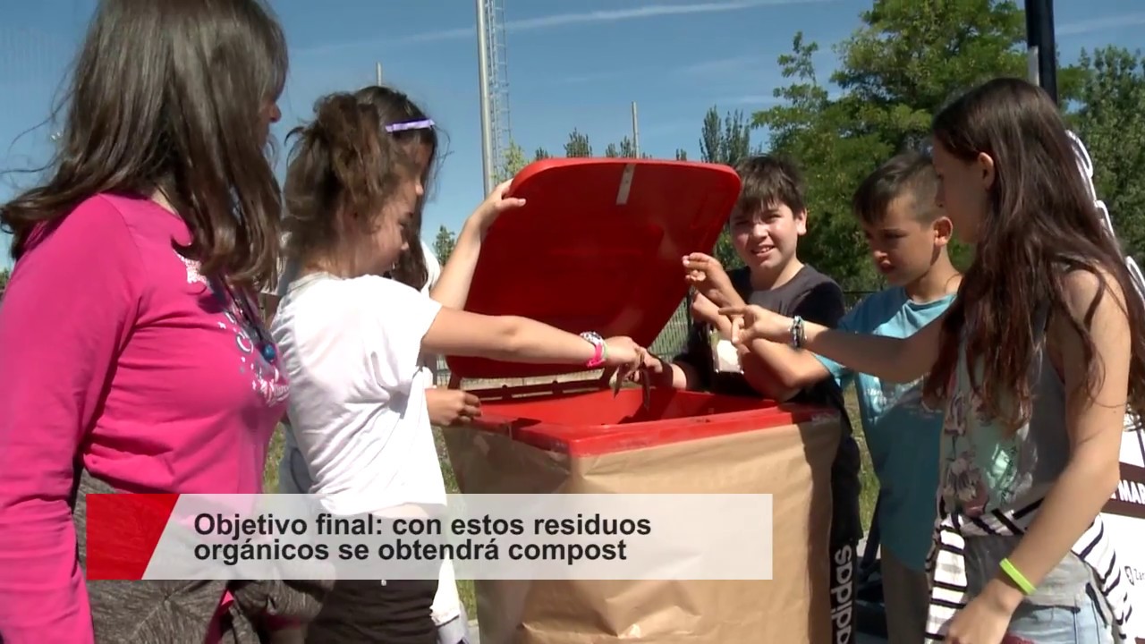 Dale al marrón. Aprendiendo a usar el contenedor de materia orgánica