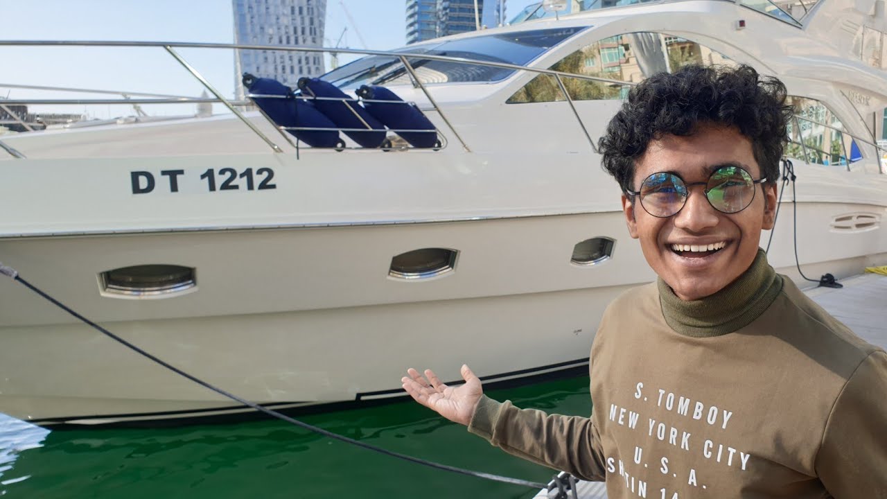 12 കോടിയുടെ YACHT- ഇൽ ഒരു ദിവസം | A DAY IN A 12 CRORE YACHT IN DUBAI