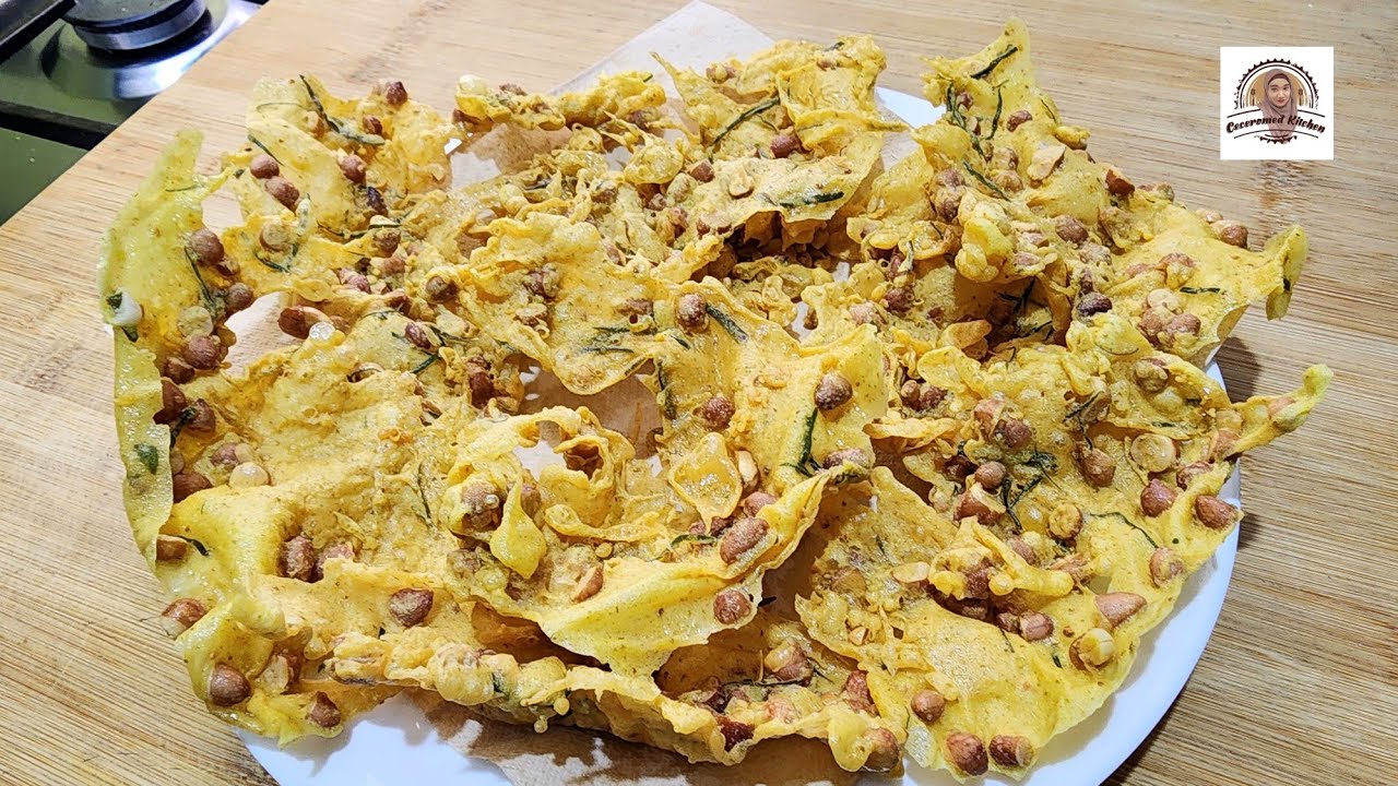 Арахисовые ремпейеки из клейкой рисовой муки, хрустящие, легкие, рассыпчатые.