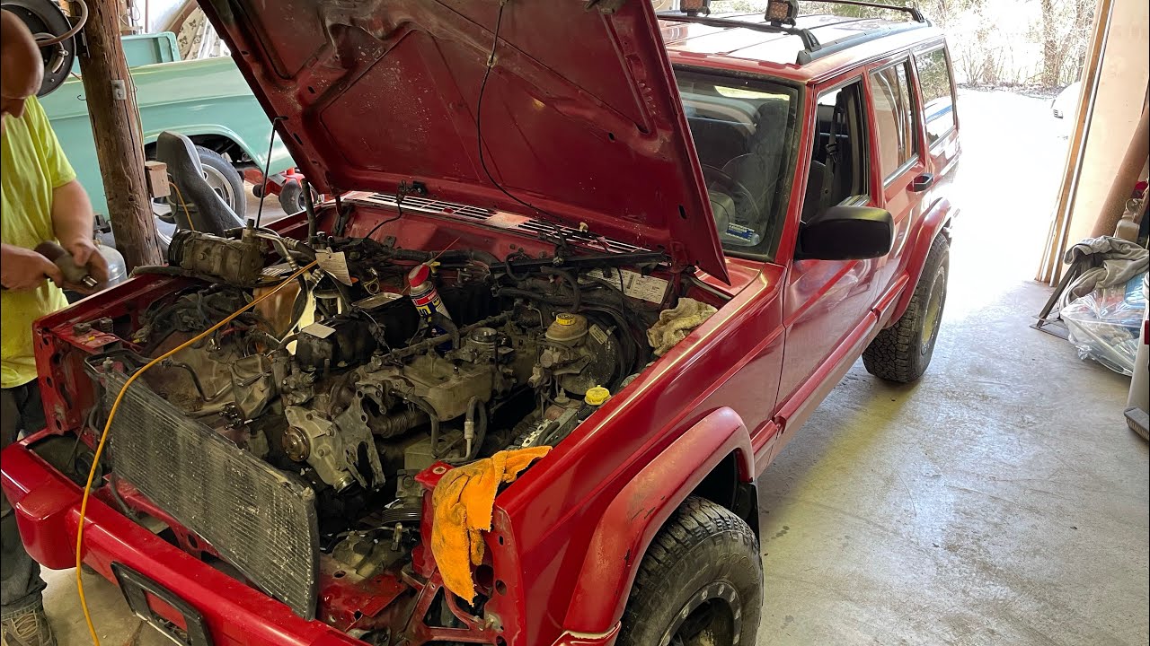 Jeep XJ рядный 6-цилиндровый двигатель 4.0L SWAP