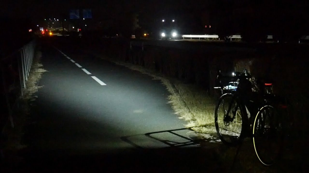 自転車のフロントライトをここに付けるメリット