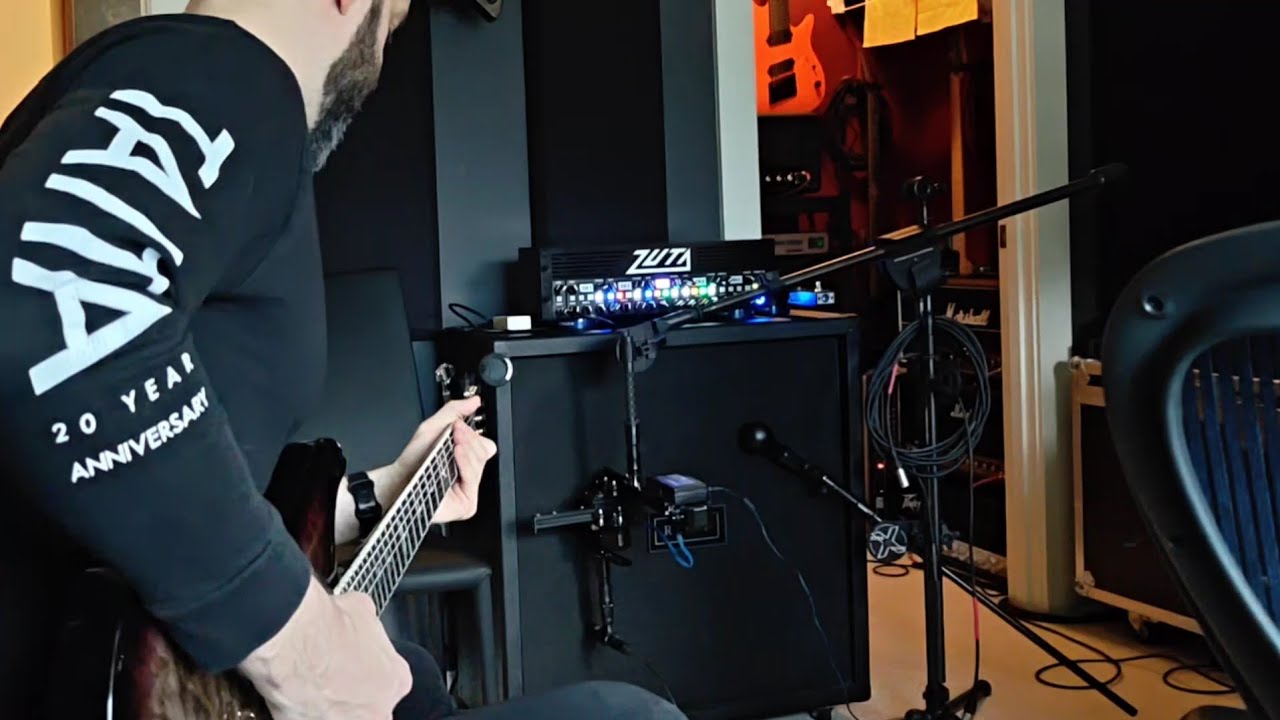 Zuta GBG120 (KT88/6550) and Revv Cab in Drop C