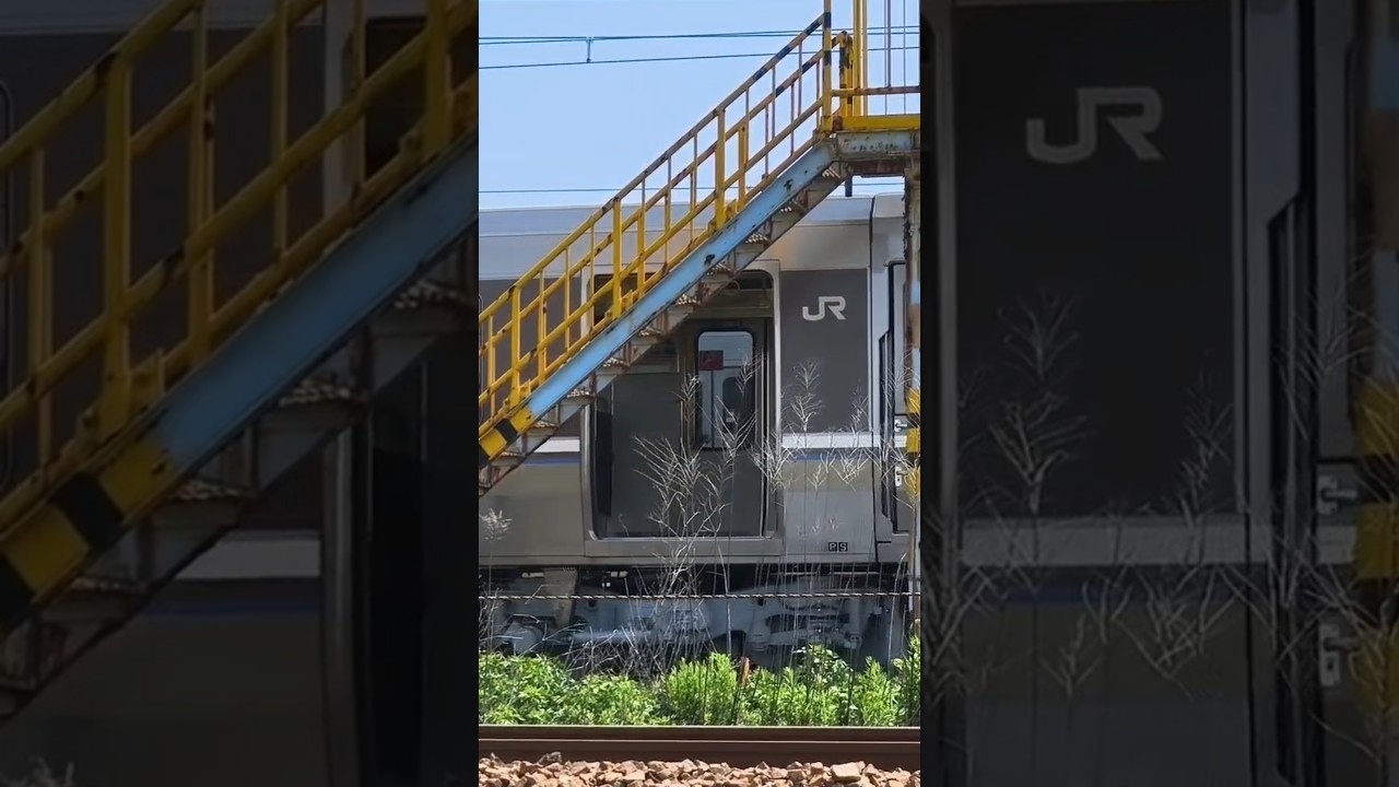 【リアルガチ】ドアを開けたまま発車!!　 #223系 #223系2000番台 #試運転 #ネタ #jr西日本 #網干総合車両所#shorts #バズれ 　