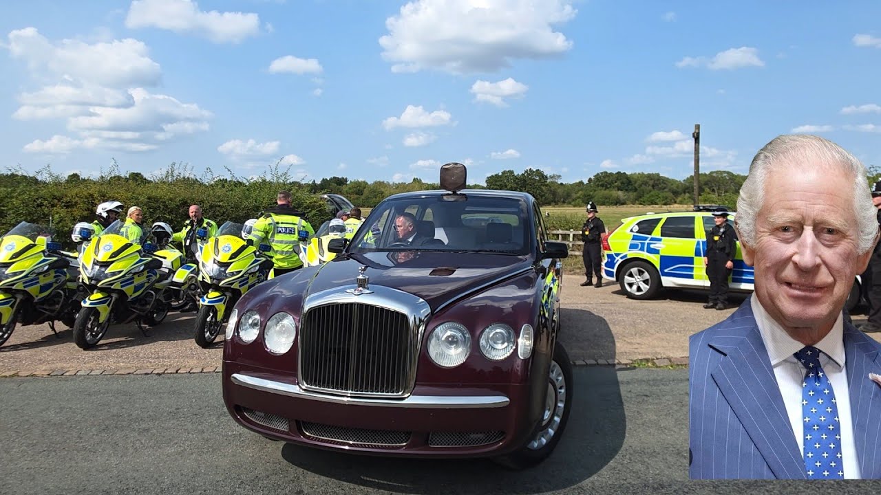 KING CHARLES CAR  GETS STUCK IN TRAFFIC EMERGENCY 