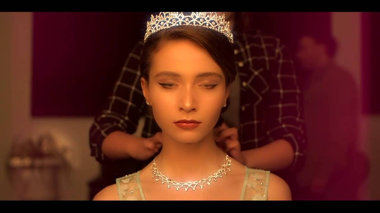 Kiera Cass: A korona (magyar feliratos előzetes)