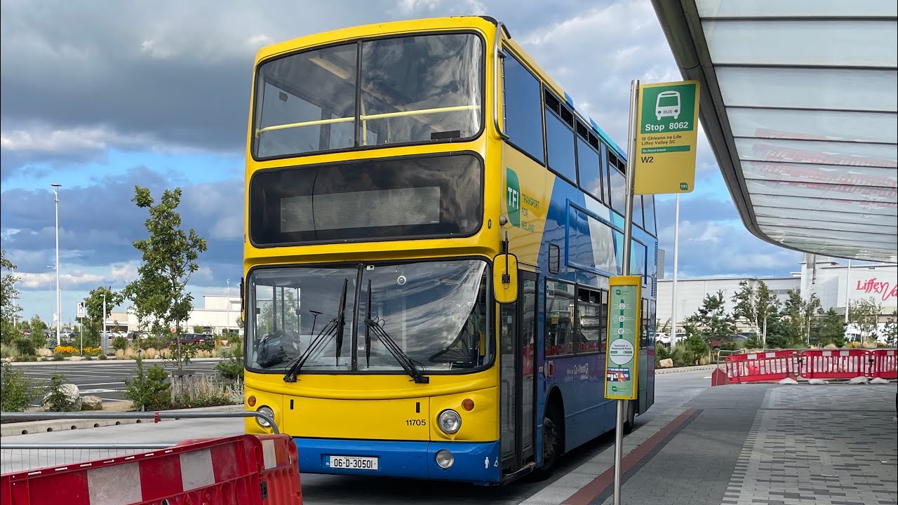 Go-Ahead-Ireland | 11705 | route W2 to the square