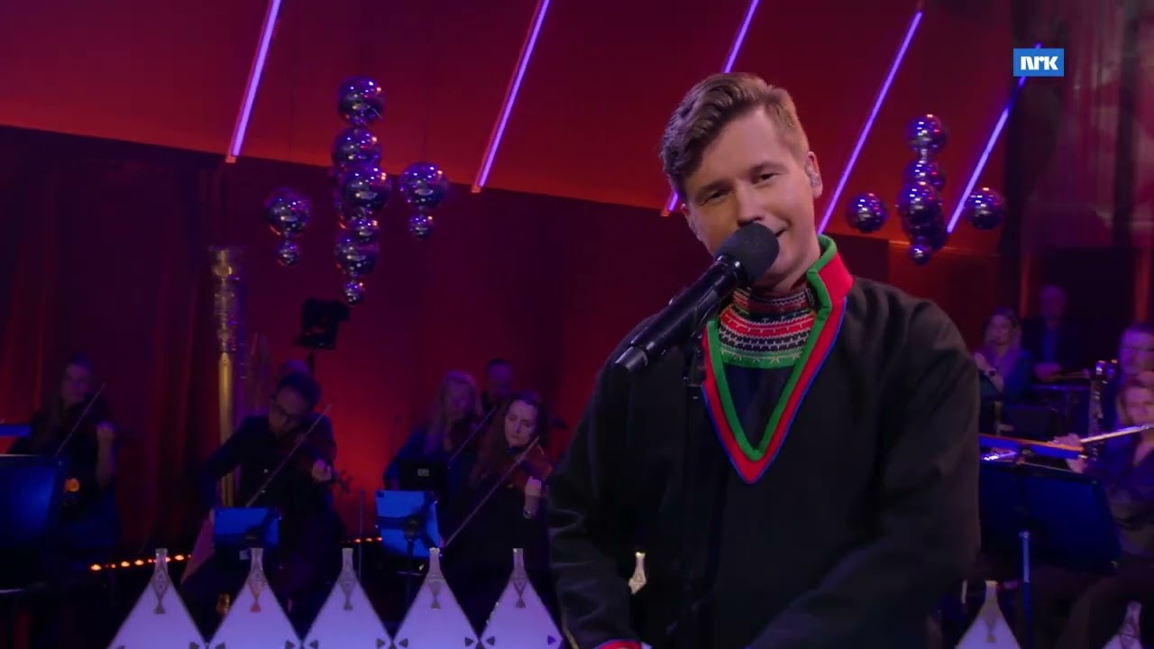 AMAZING S&Aacute;MI FOLK MUSIC | OSCAAL & The Norwegian Radio Orchestra (KORK) - 
