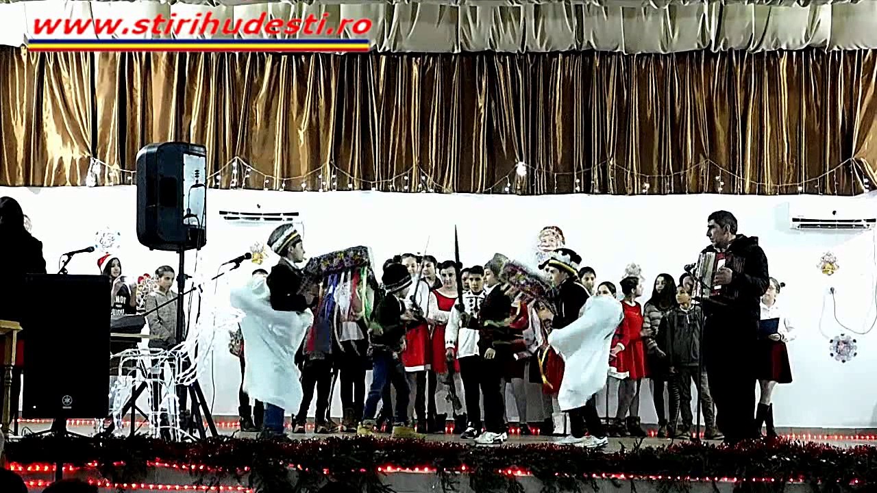 Datini si obiceiuri 2016 Hudesti Caiutii Baranca-Hudesti