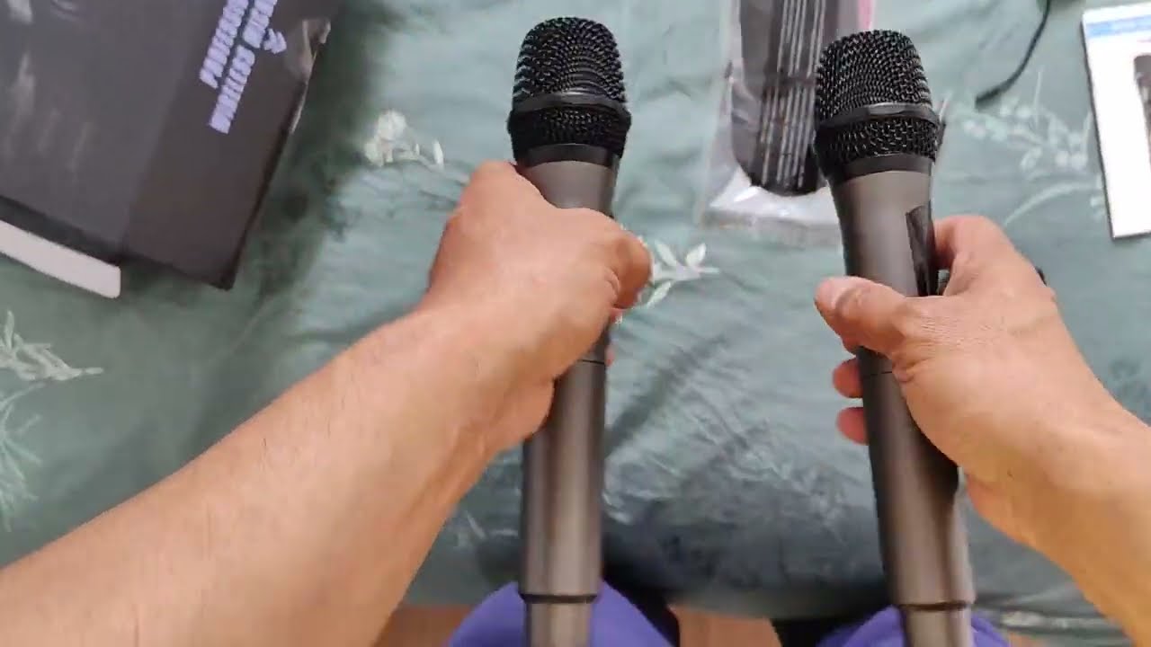 Aveek Microphone sans Fil, Système de Micro Dynamique Portable, Bons micros mais dommage qu'ils