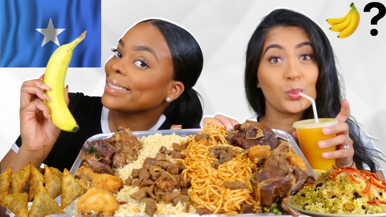 Trying SOMALI food for the FIRST TIME!!🇸🇴 | SOMALI MUKBANG | BANANAS AND RICE!?