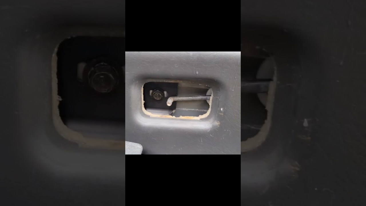 how to remove door panel 03-06 Tahoe suburban silverado yukon sierra avalanche