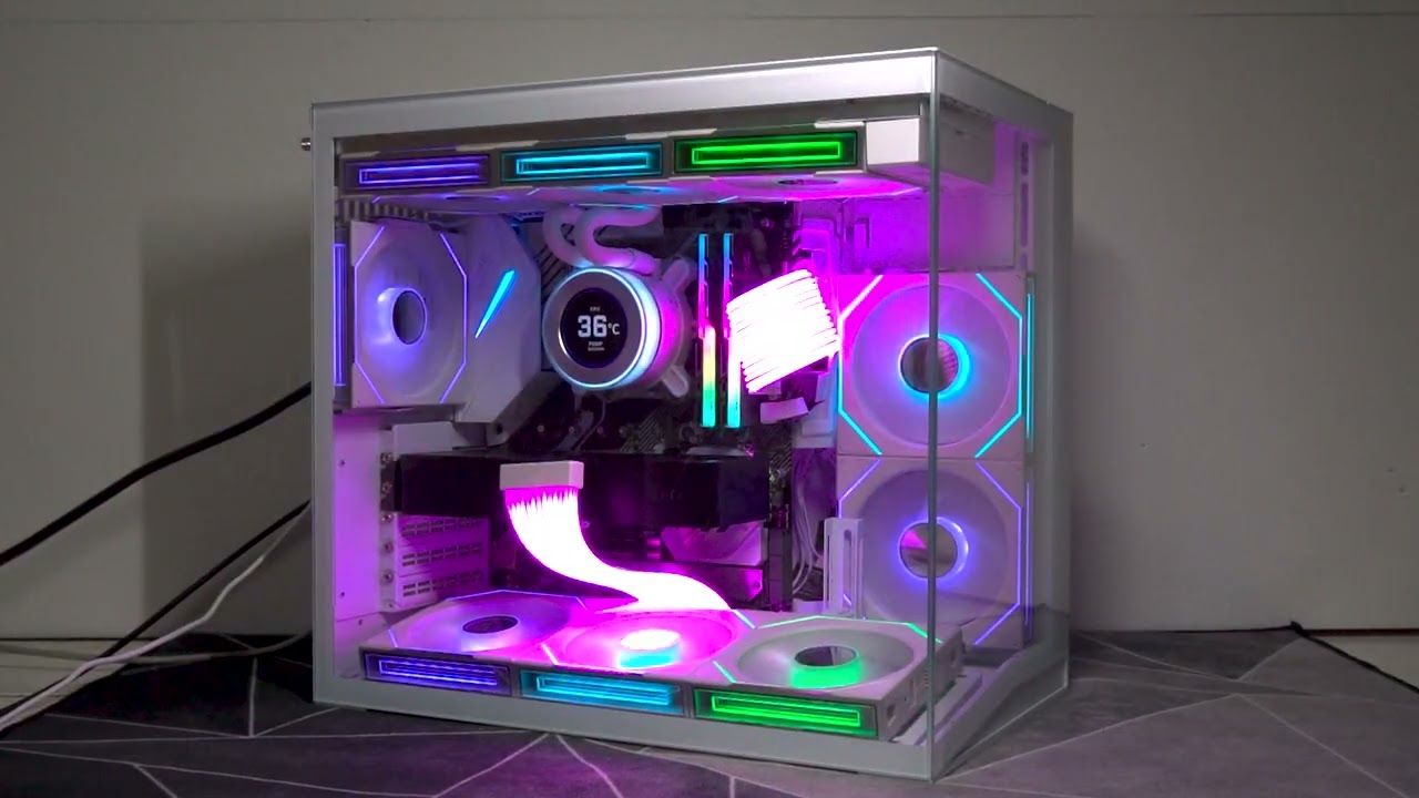 LIAN LI O11 DYNAMIC MINI V2 WHITE Showcase