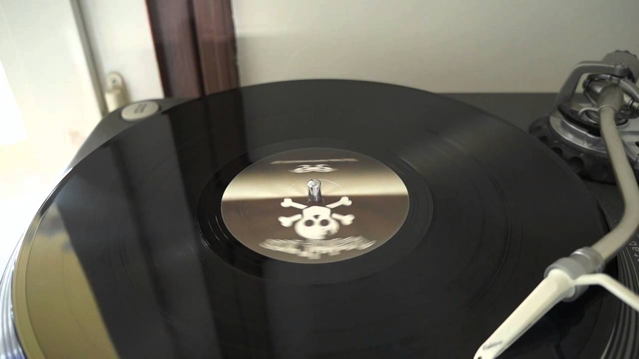 Cerebral Noise 02 - B1 - Win - Spekers Die Andemhalen