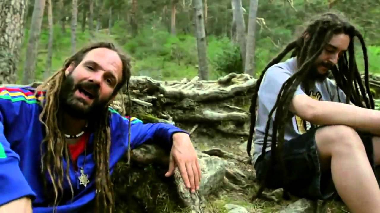 jah cuida-Ras Kuko ft Morodo vídeo oficial